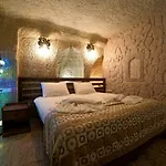 Cappadocia Caves 3* Göreme