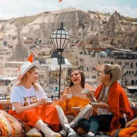 فندق Cappadocia Caves غوريمِيه