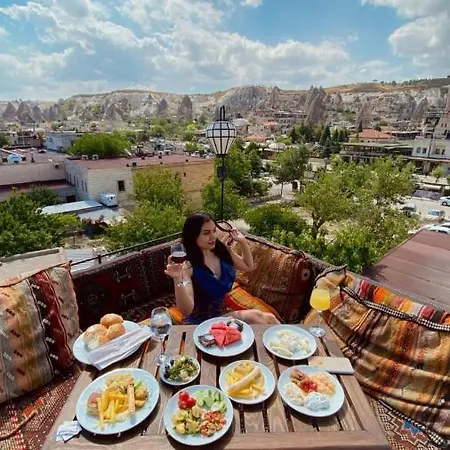 Cappadocia Caves 3* غوريمِيه