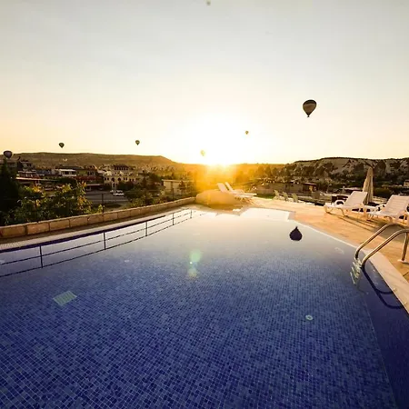 Cappadocia Caves Szálloda 3*