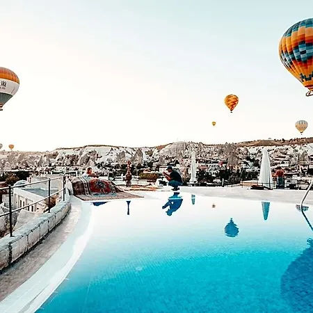 Cappadocia Caves Hotel Göreme