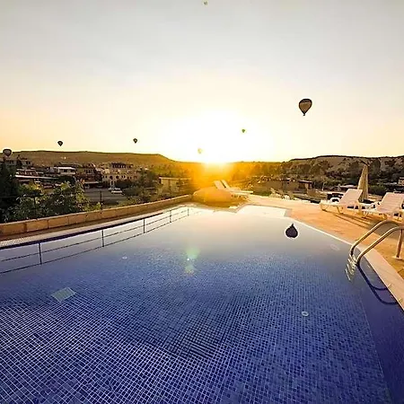 Cappadocia Caves 3* Göreme