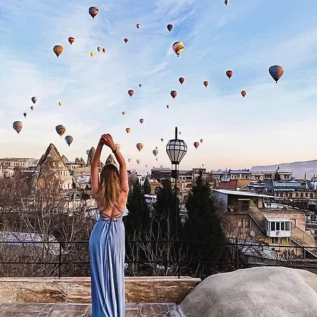 Cappadocia Caves 3*