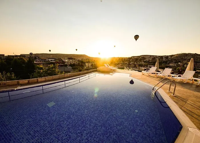 Cappadocia Caves Отель 3*