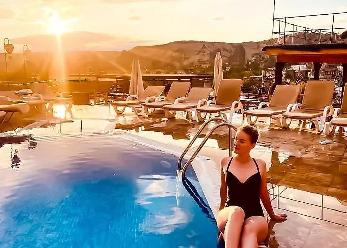 Cappadocia Caves Hotel 3*